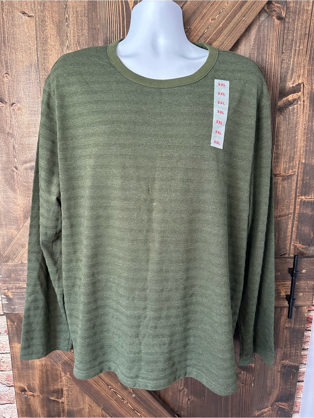 Old Navy Men's Crewneck Sweater in Olive Green